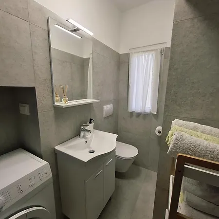 Heritage Apartment *